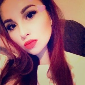 Meet your Posher, Veronica